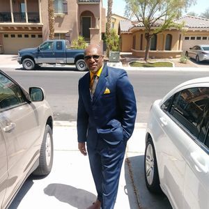 Meet your Posher, Antonio